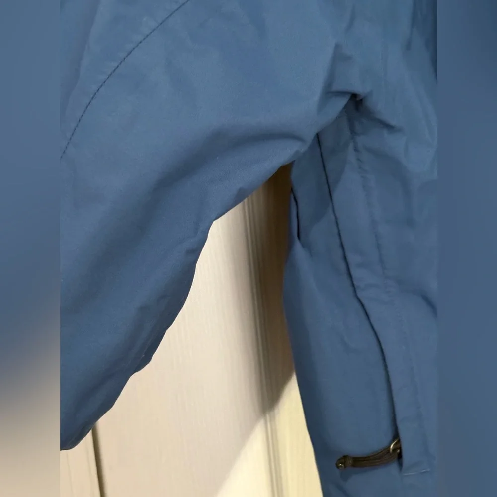 The North Face Men's Classic Blue HyVent Raincoat